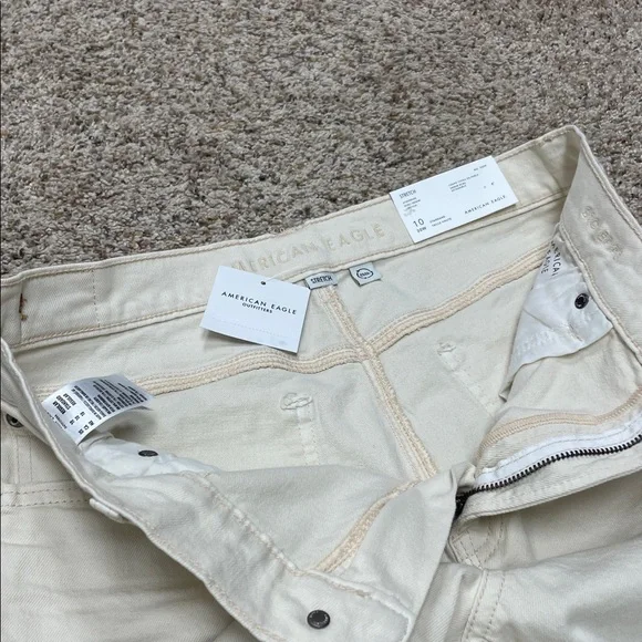 Women's American Eagle stovepipe stretch denim NWT size 10 - Picture 4 of 4